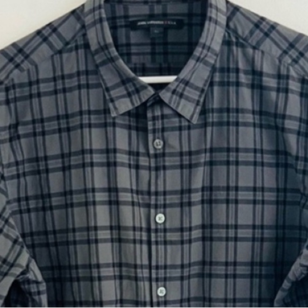 JOHN VARVATOS Button Down Shirt